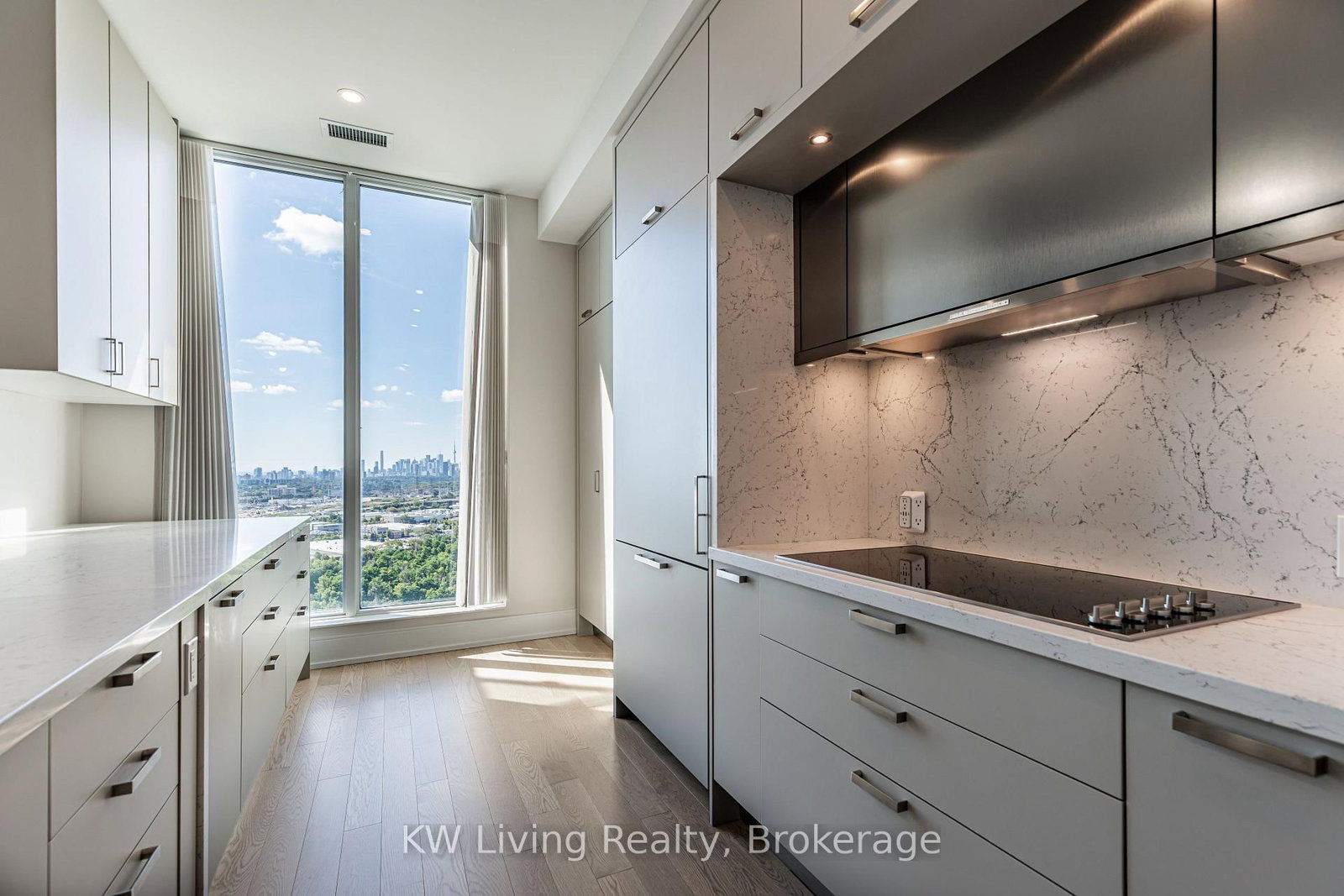 20 Inn On The Park Drive • #PH33 • Toronto, ON photo 19