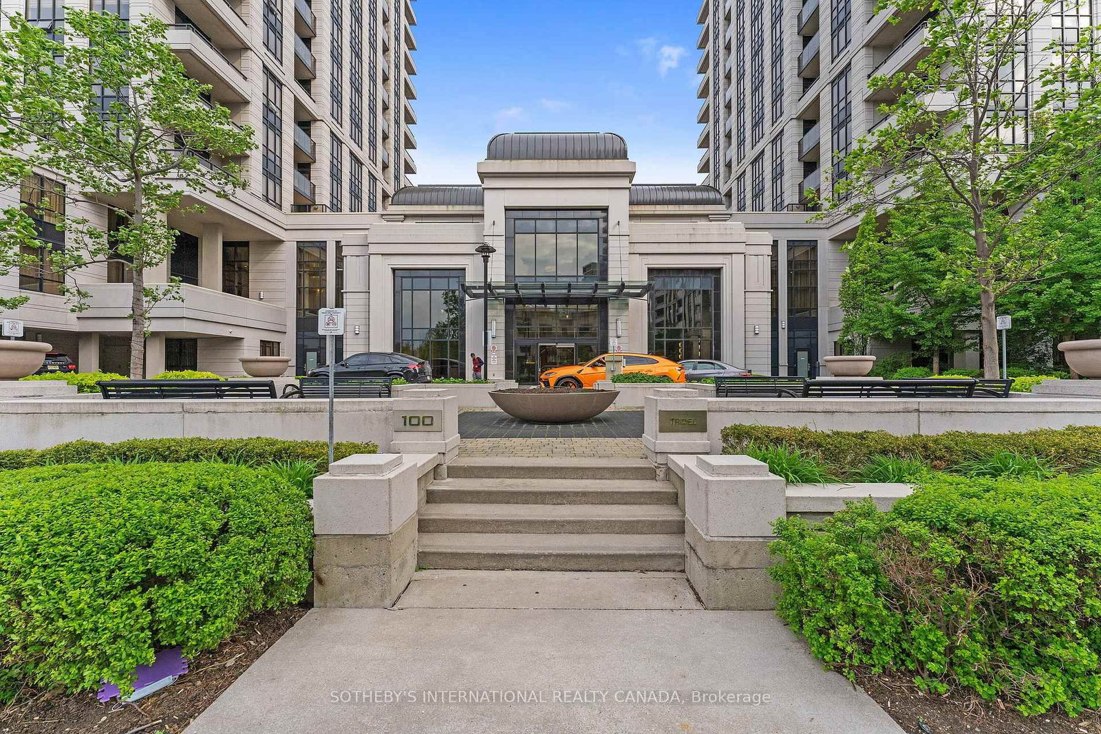 100 Harrison Garden Boulevard • #824 • Toronto, ON photo 2