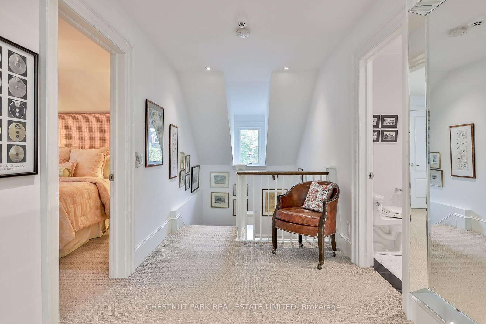 12 Shorncliffe Avenue • Toronto, ON photo 37