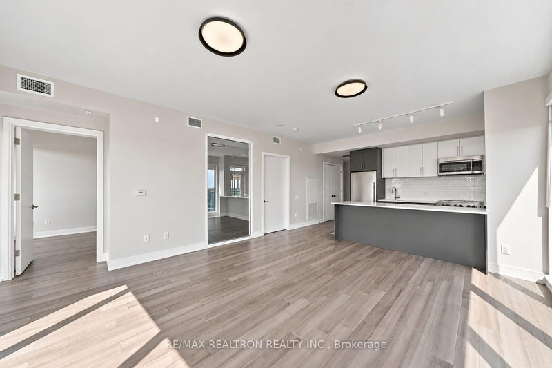 1202 - 2525 Bathurst Street