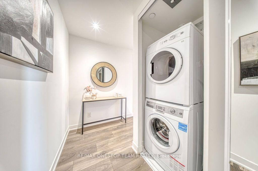 88 Harbour Street • #2104 • Toronto, ON photo 28
