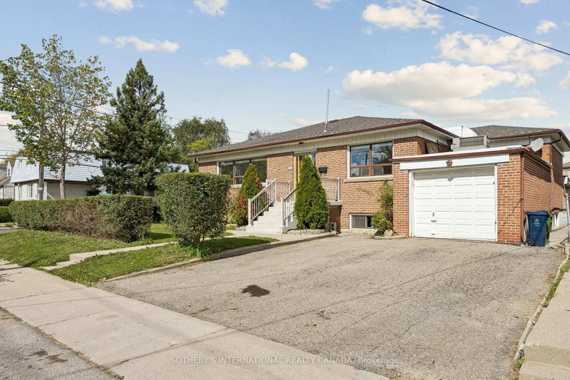 120 Ranee Avenue