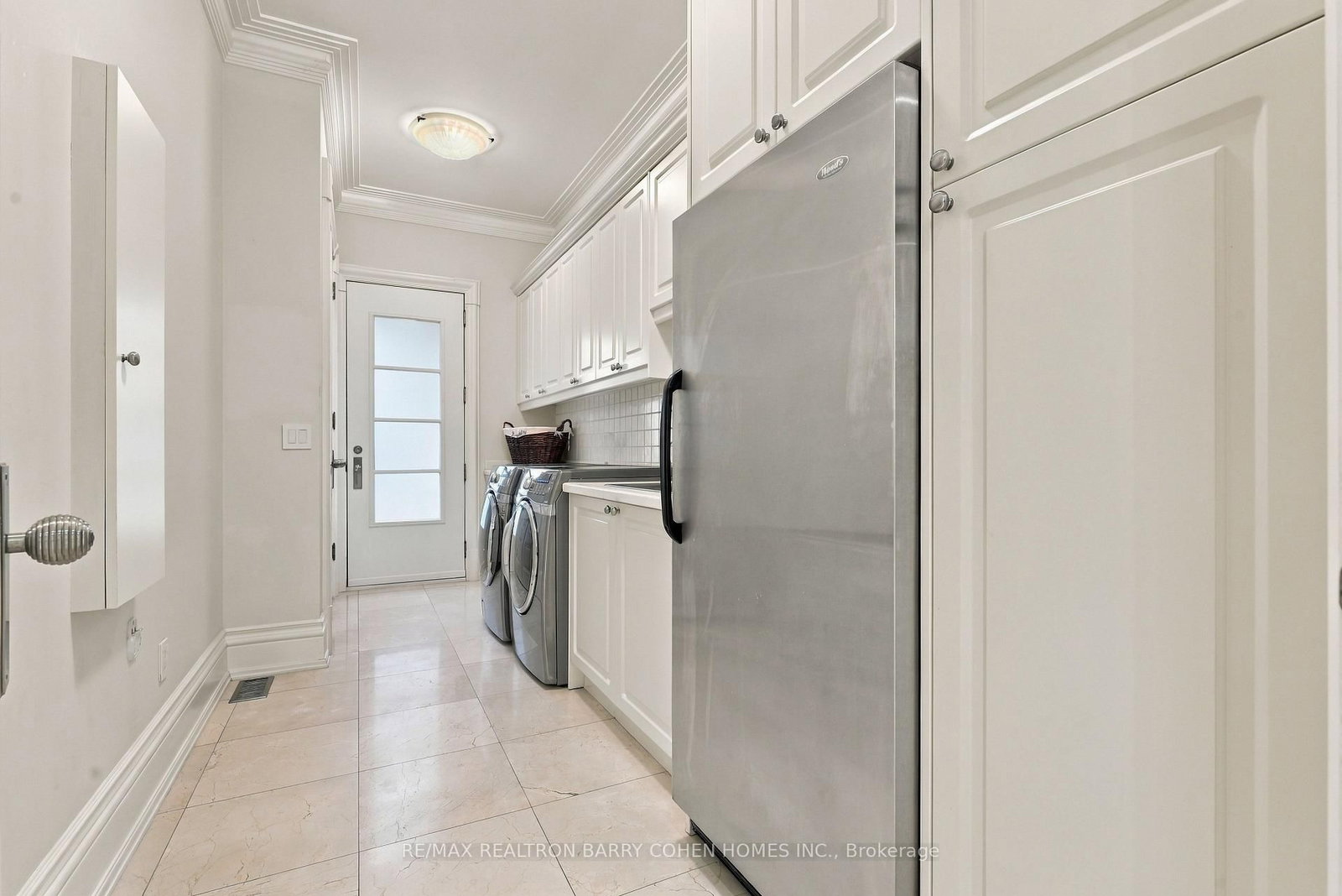 11 Doon Road • Toronto, ON photo 15