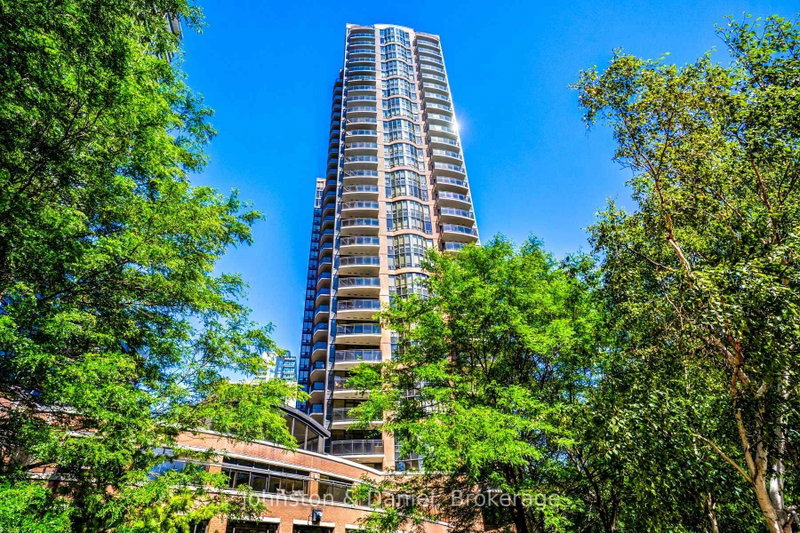 805 - 33 Sheppard Avenue E