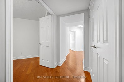 763 Bay Street • #4105 • Toronto, ON photo 8