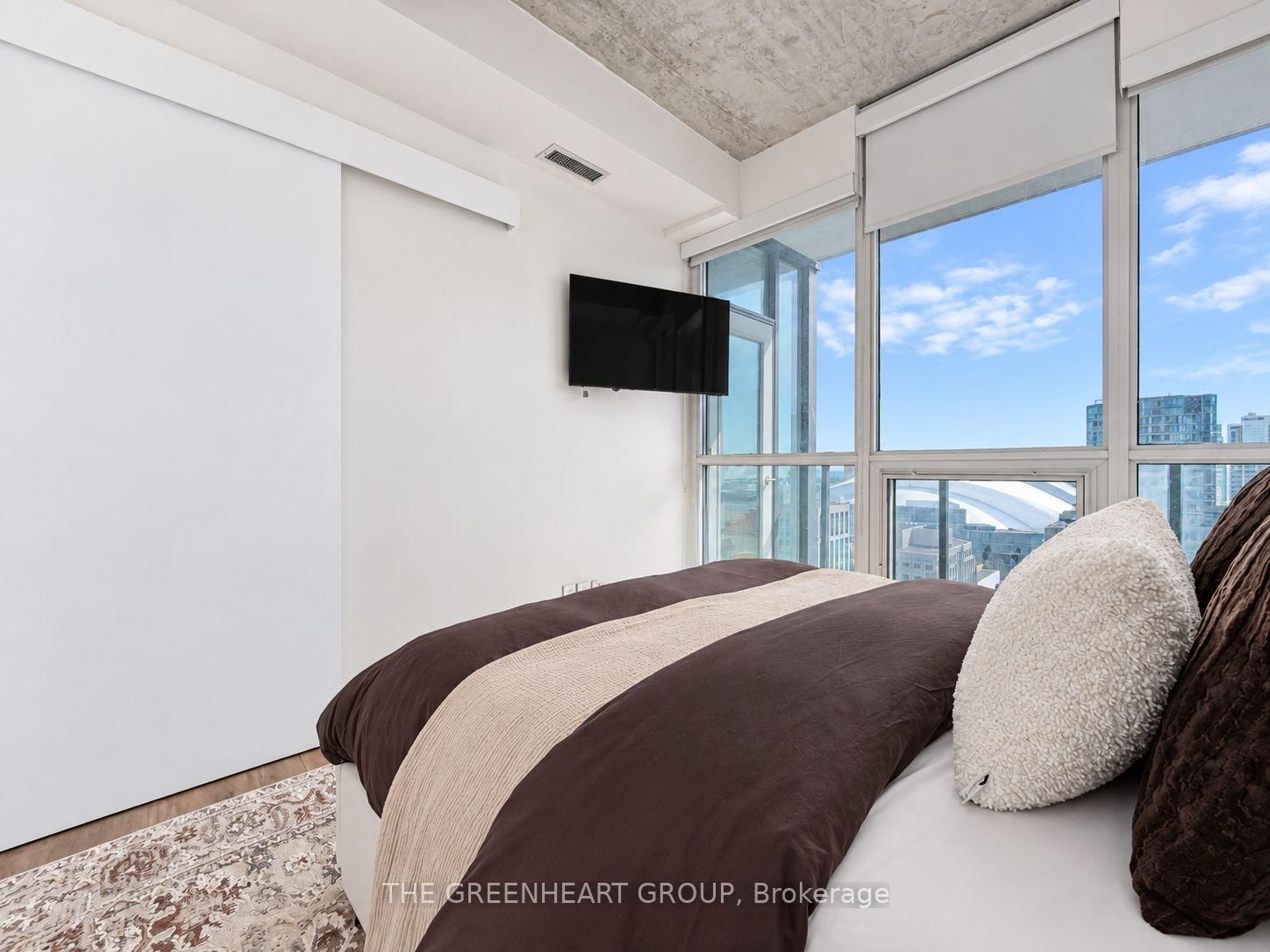 2206-88 Blue Jays Way, Toronto, view 13