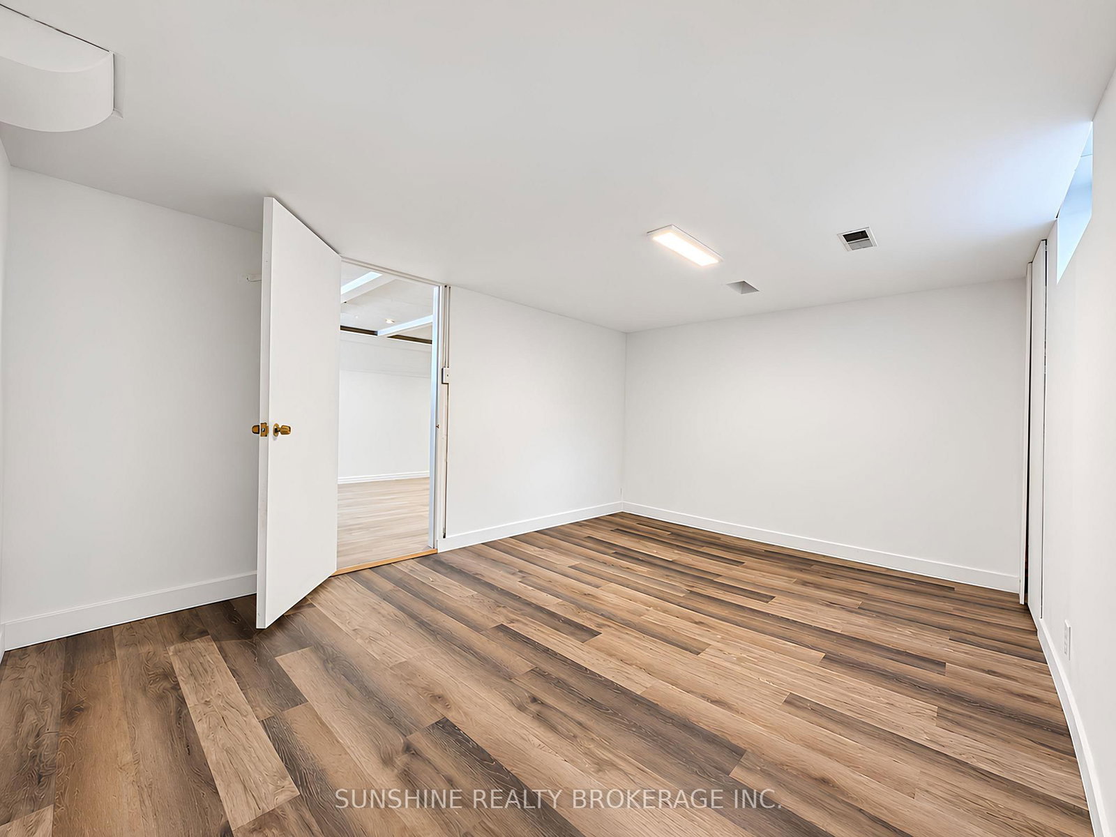 48 Bellbury Crescent • Toronto, ON photo 45