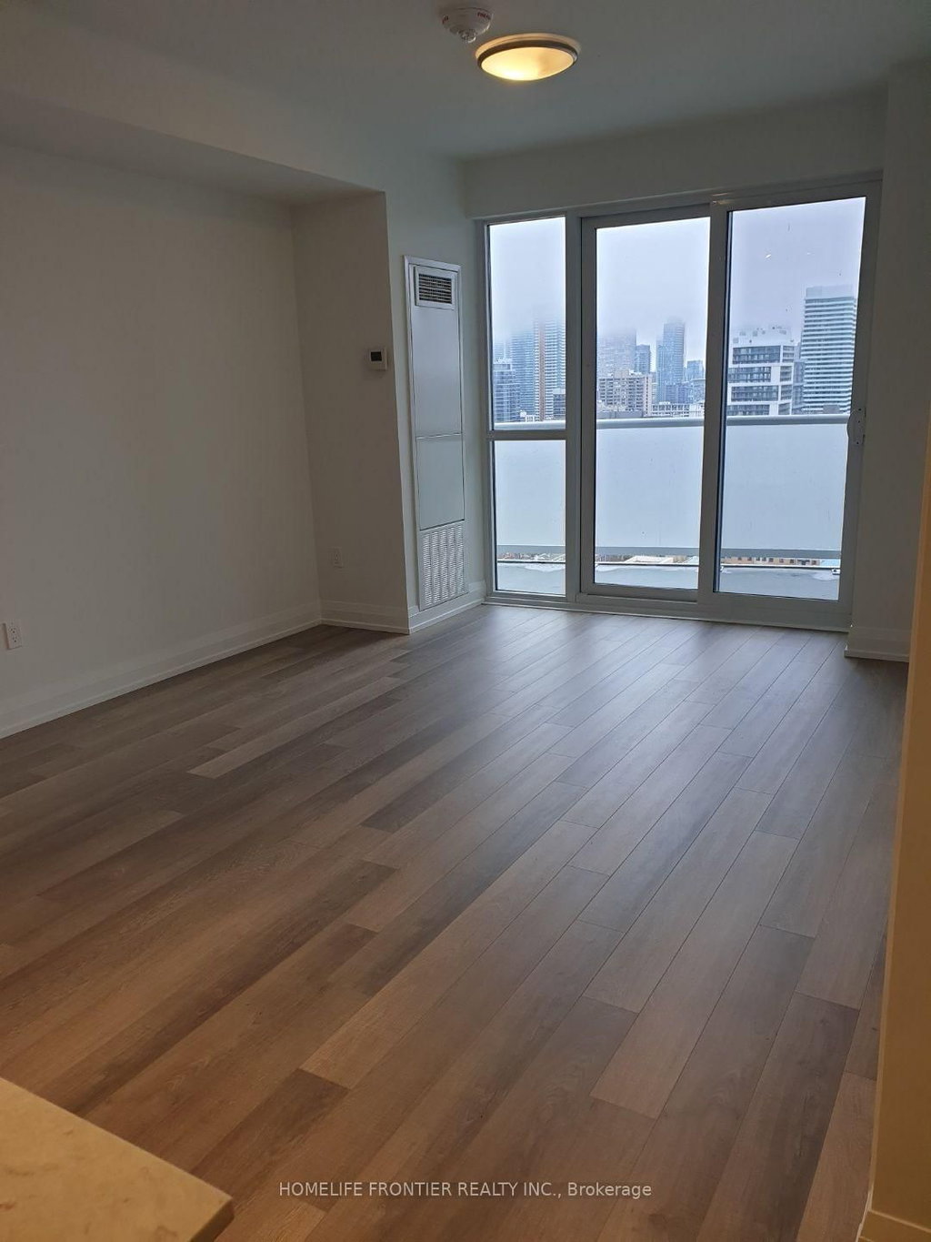 3408 - 77 Mutual Street 3