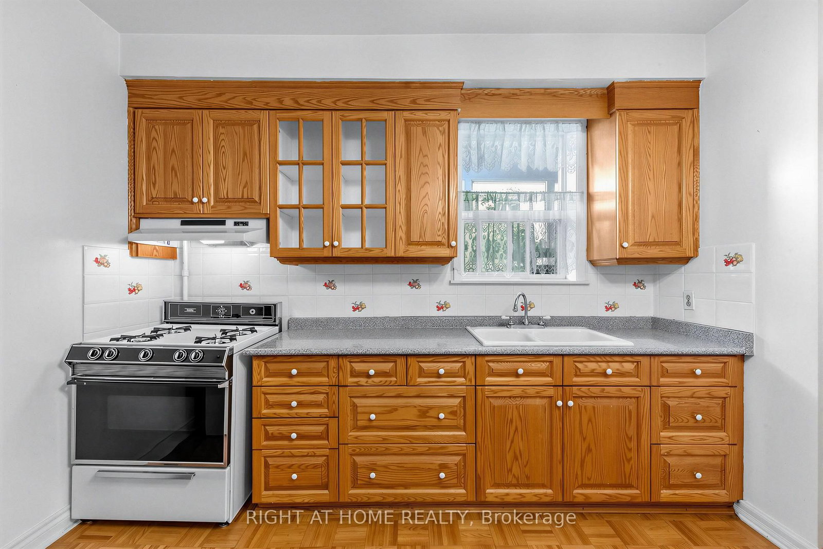 147 Dovercourt Road • Toronto, ON photo 14