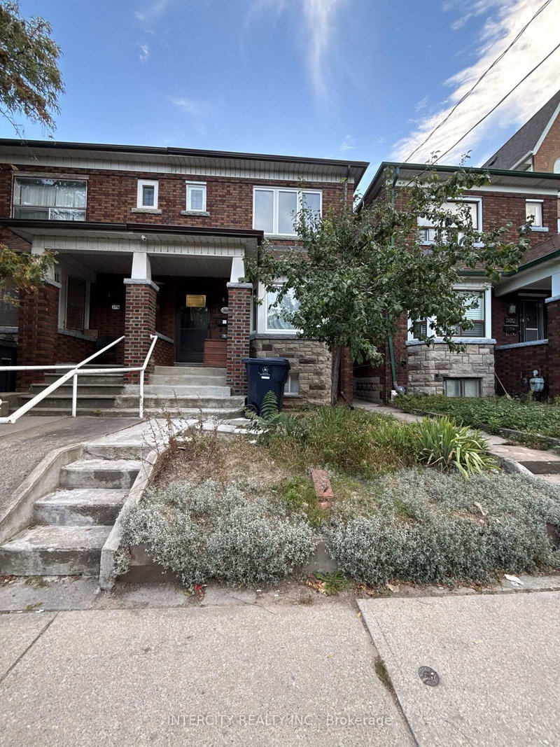 Upper - 380 Clinton Street