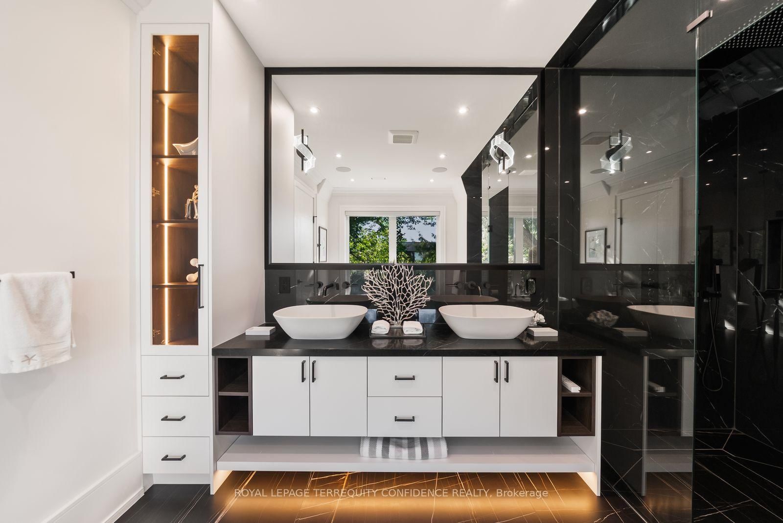 229 Florence Avenue • Toronto, ON photo 23