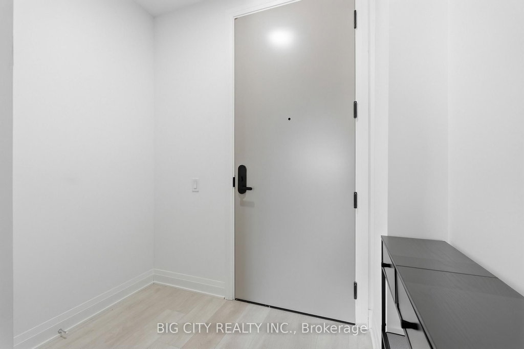 212 - 25 Frederick Todd Way 2