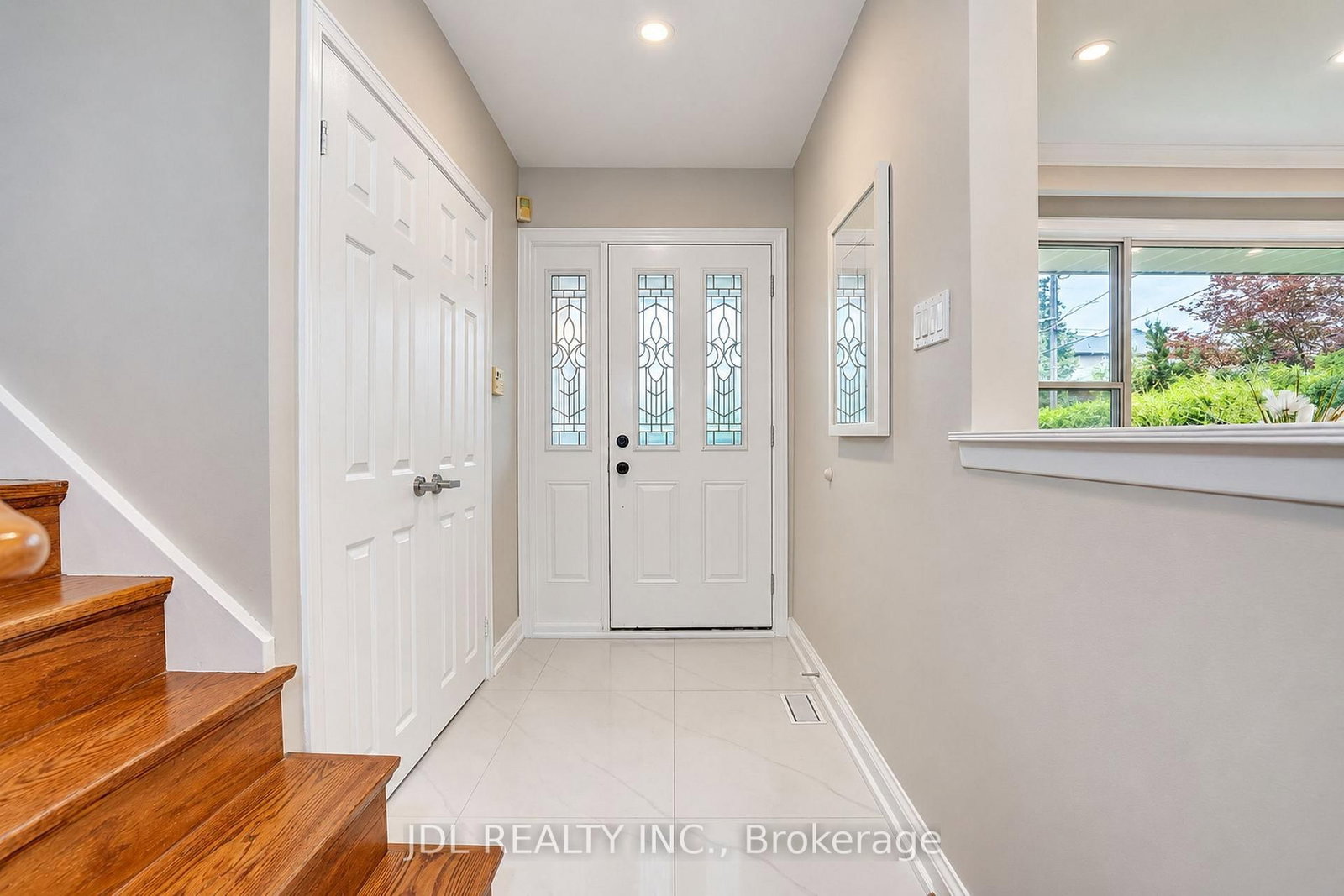 19 Sweeney Drive • Toronto, ON photo 3