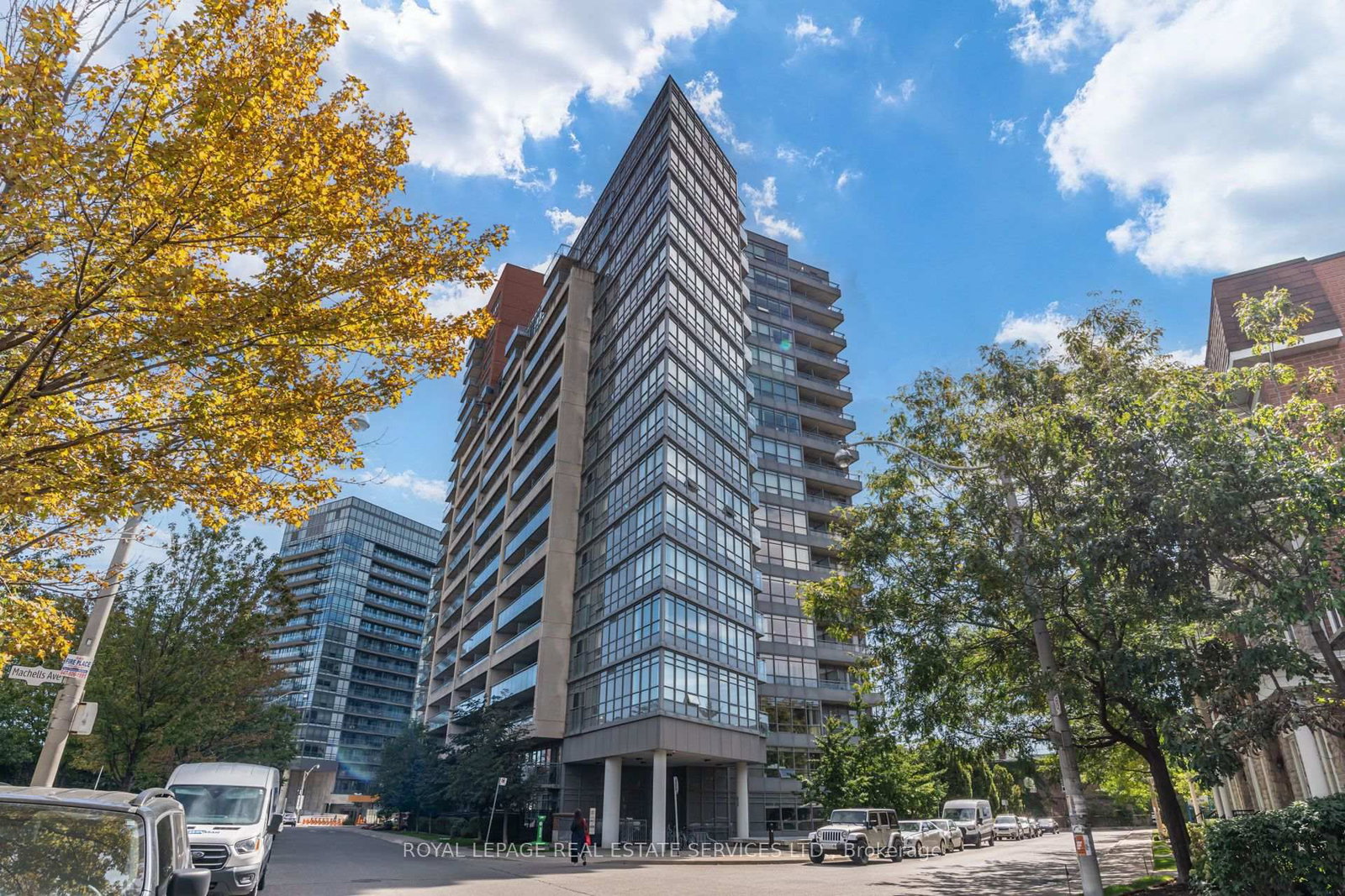 Condo for lease at 107-38 Joe Shuster Way, Toronto, Ontario, M6K 0A5 - Niagara - MLS: C13839554