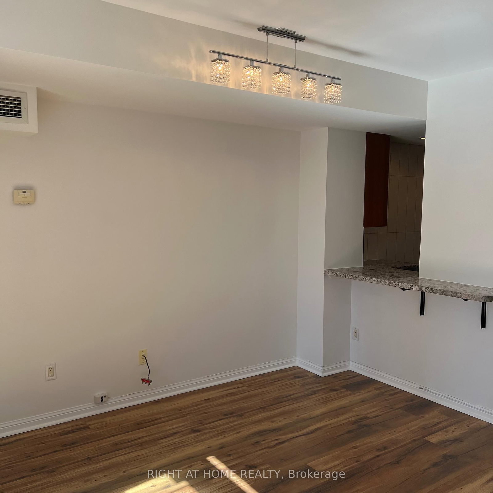 Photo 7 of 64 Douro St, Unit 255