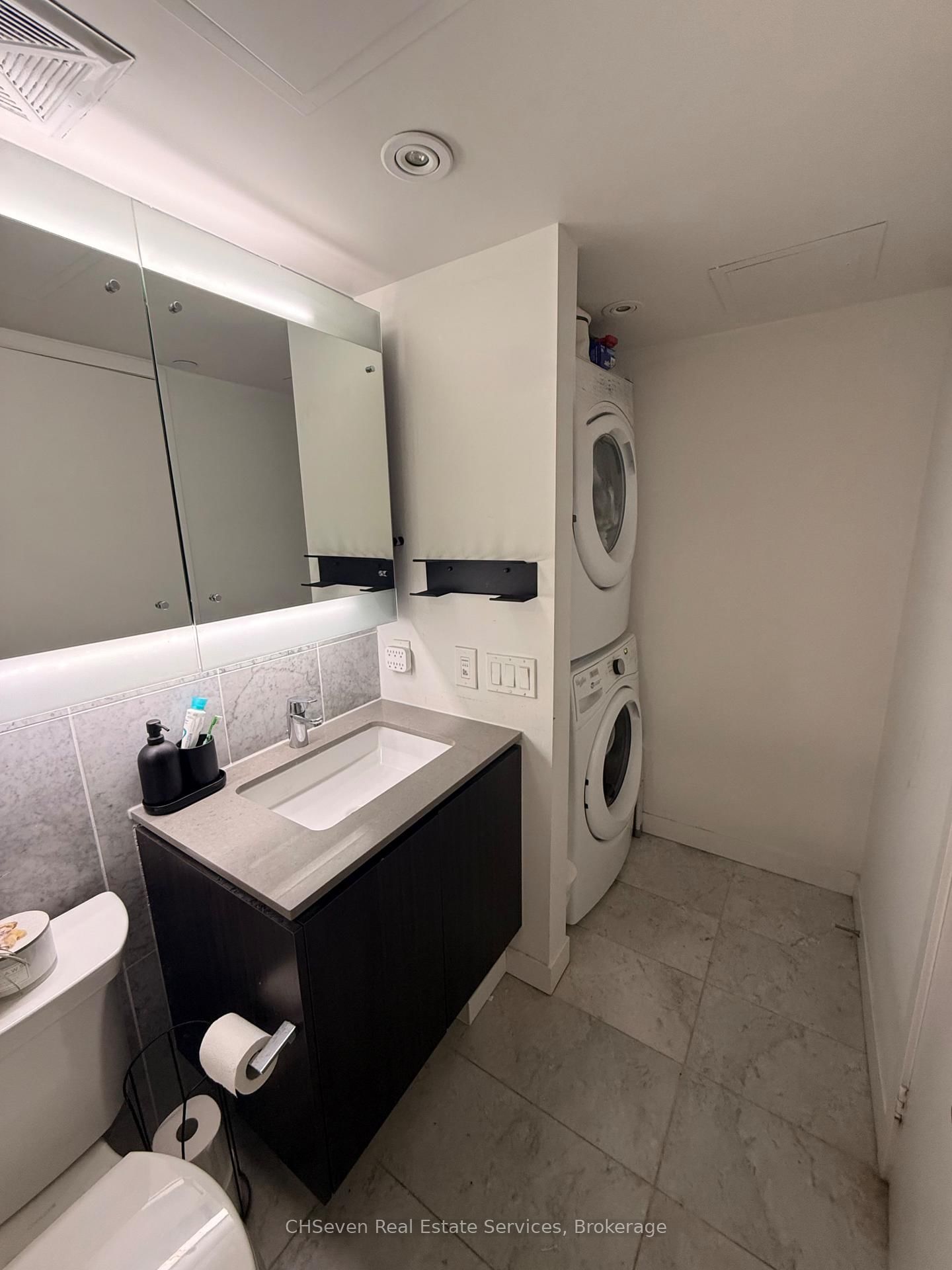 Photo 12 of 70 Queens Wharf Rd, Unit 907