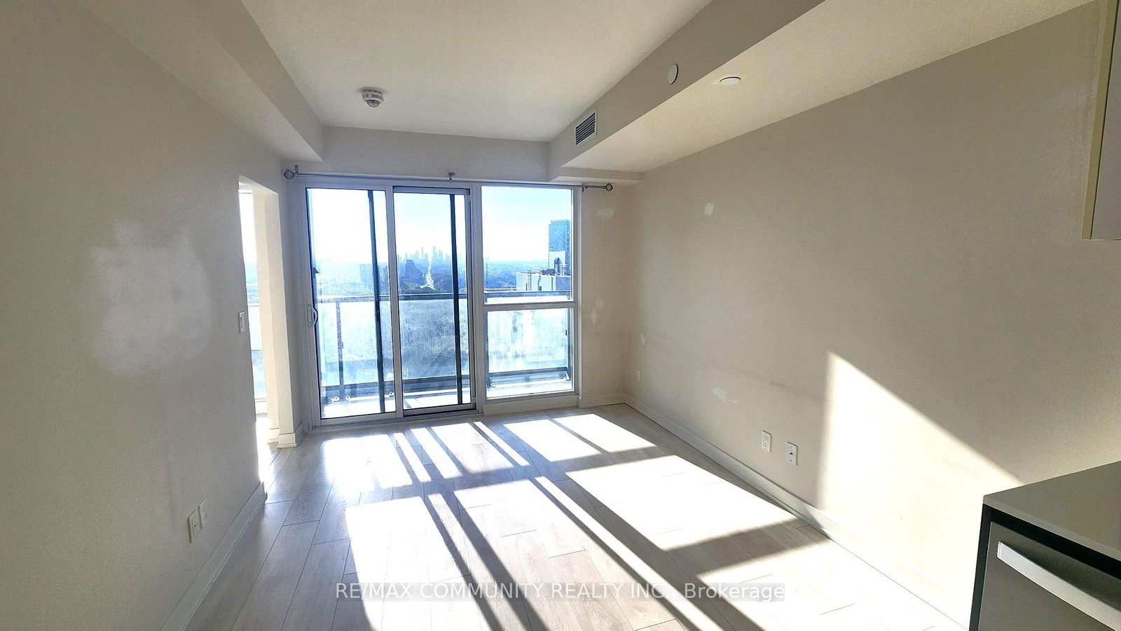 Photo 12 of 2 Sonic Way, Unit 2512