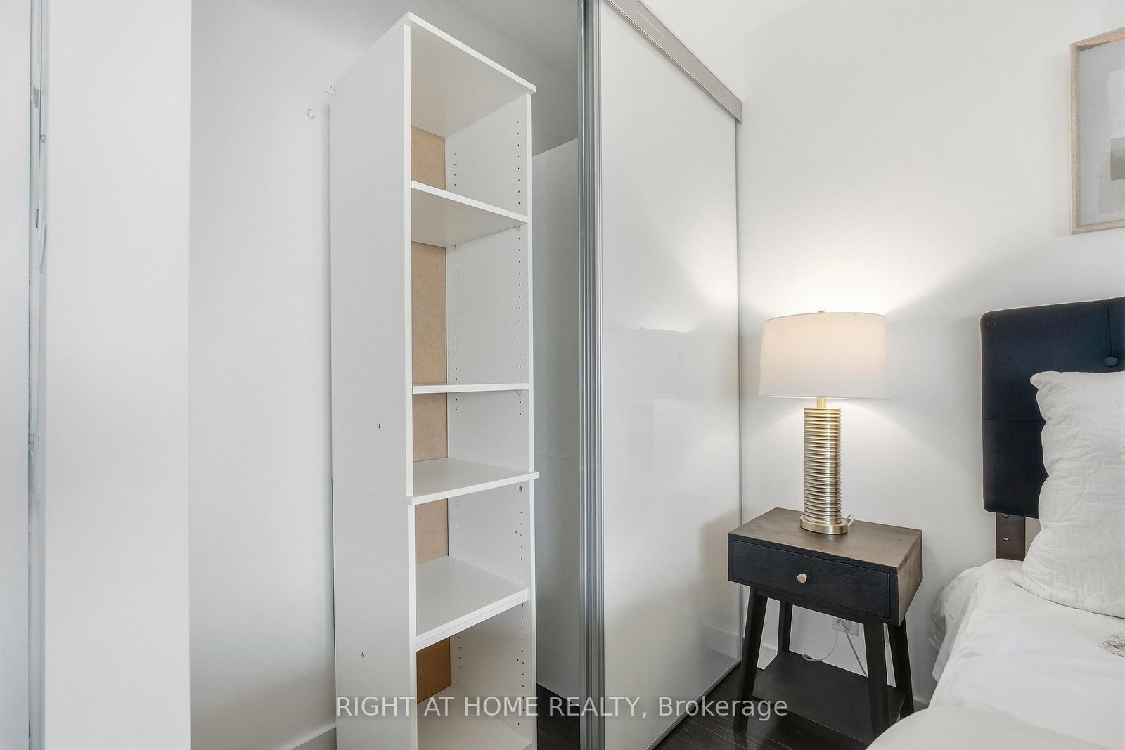 390 Cherry Street • #1708 • Toronto, ON photo 19