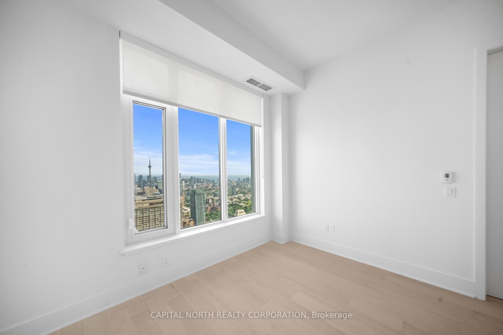 11 Yorkville Avenue • #5908 • Toronto, ON photo 18