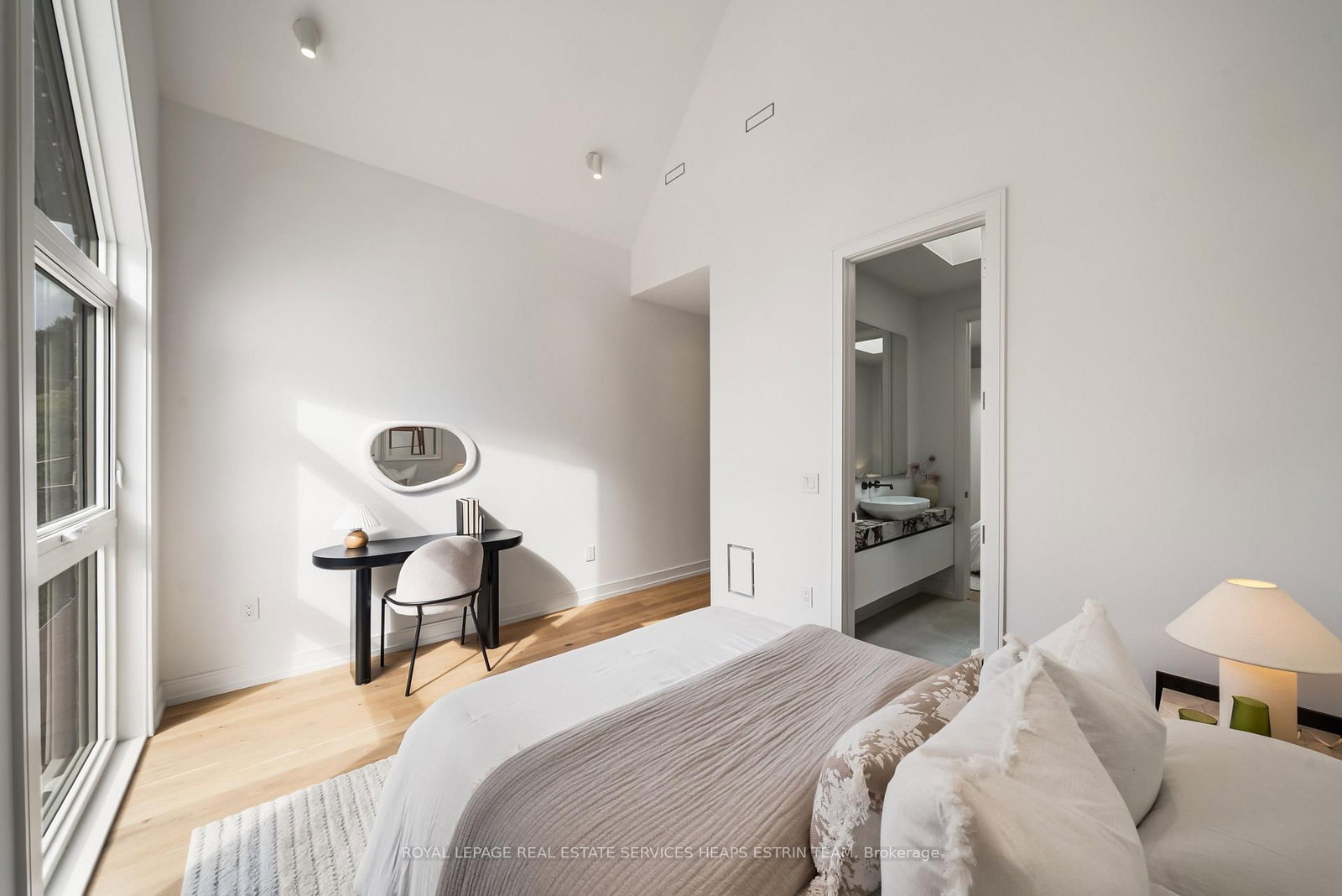 31 Taunton Road • Toronto, ON photo 28