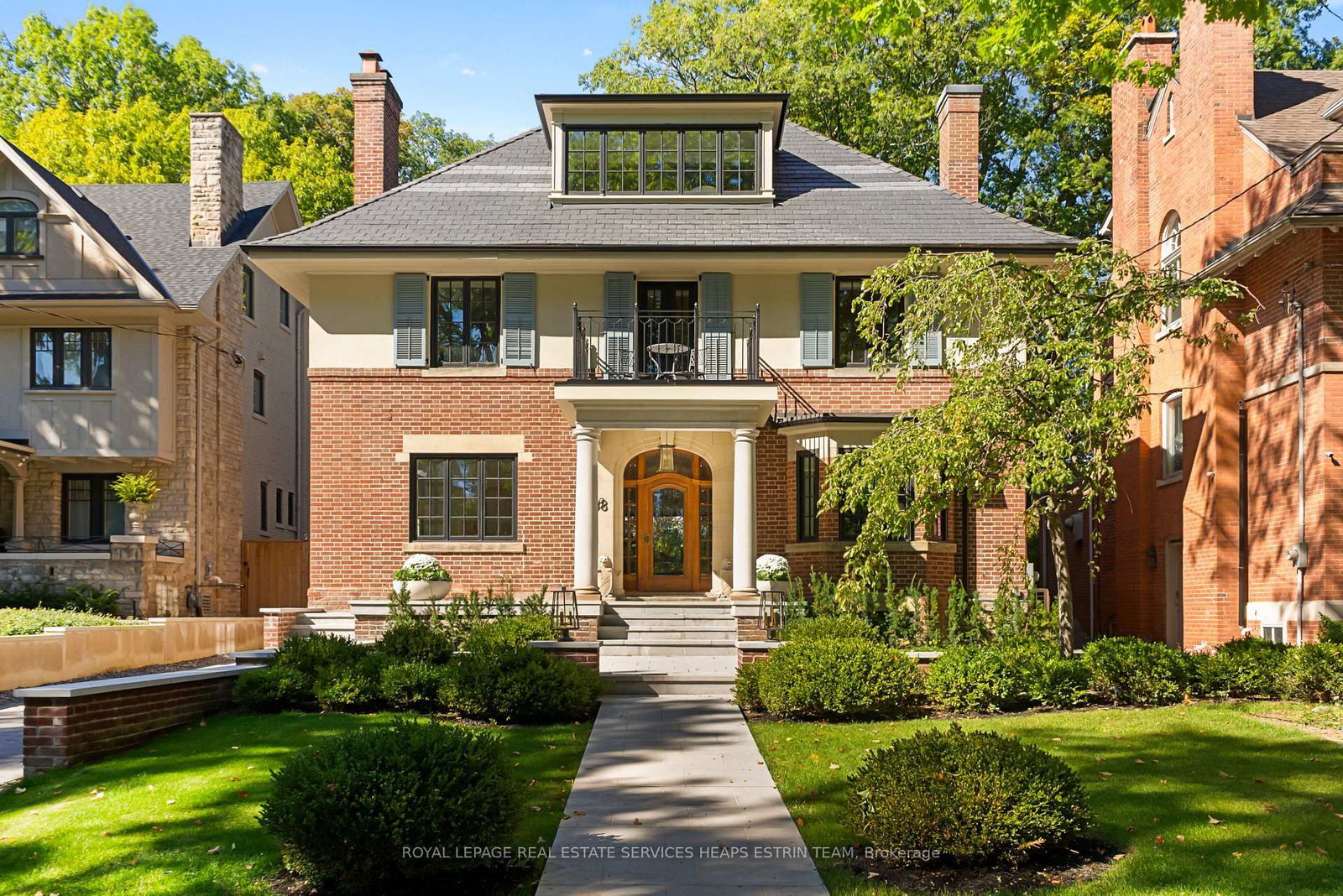 38 Edgar, Toronto, Ontario M4W 2A9
