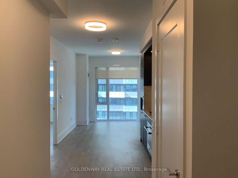 1101 - 470 Front Street W