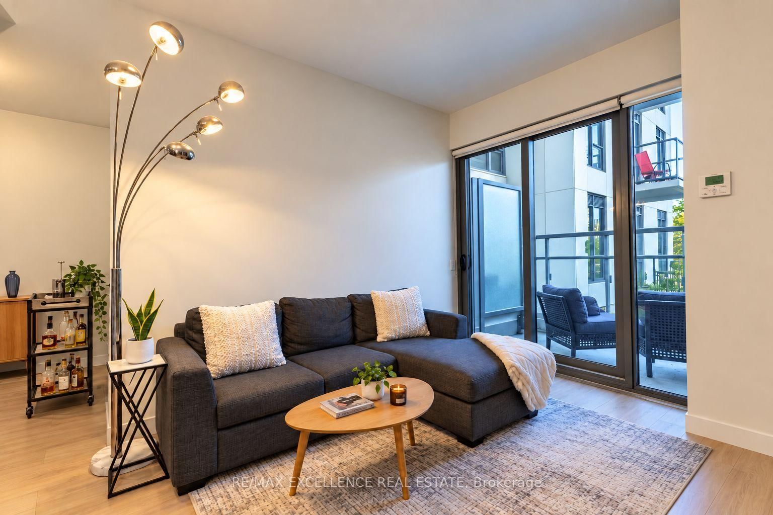 280 Howland Avenue, Unit 330