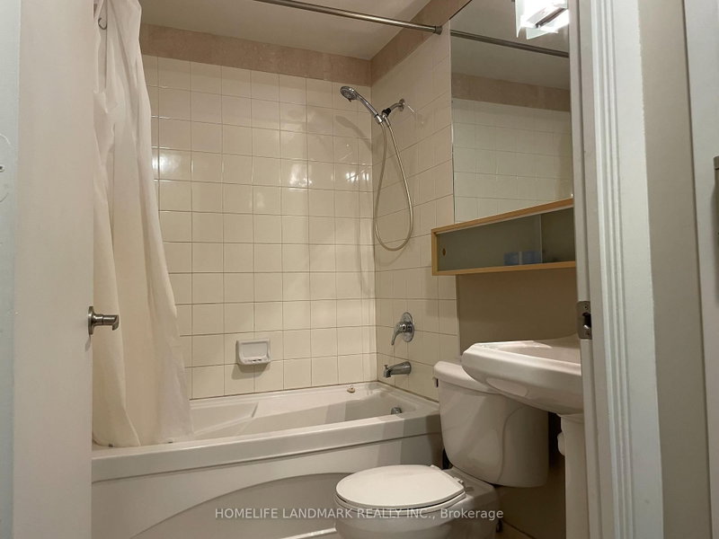 1501 - 85 Bloor Street E E