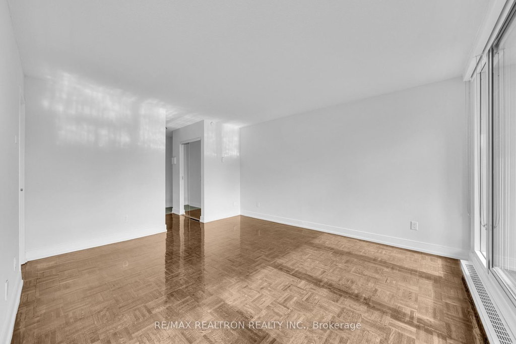 515 - 33 Isabella Street 4