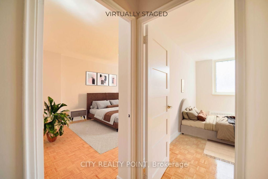 907 - 10 Shallmar Boulevard 2