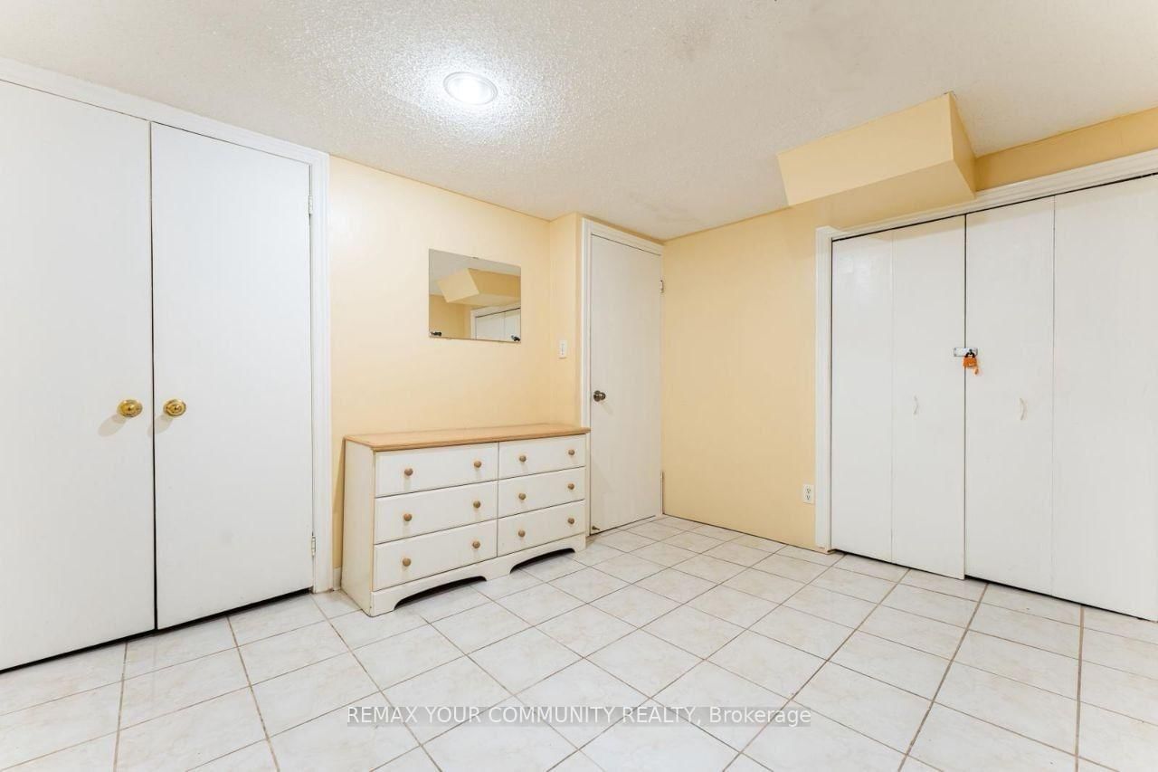 Basement-82 Caines Ave, Toronto, view 6