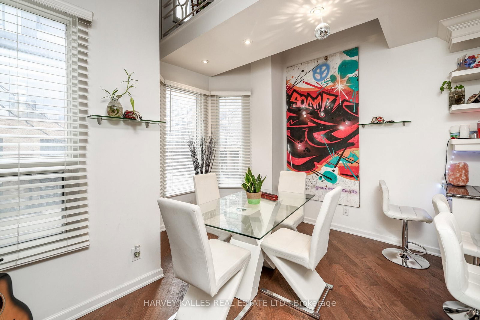 530 Richmond Street W • Toronto, ON photo 8