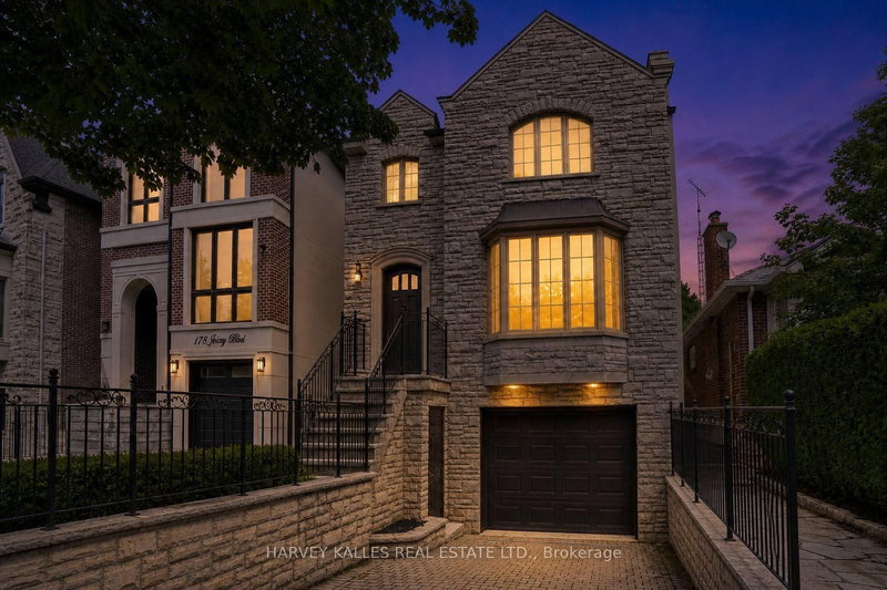 176 Joicey Blvd photo 3