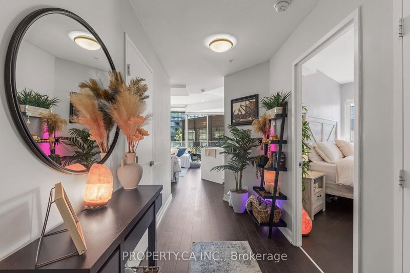 N122 - 120 Bayview Avenue