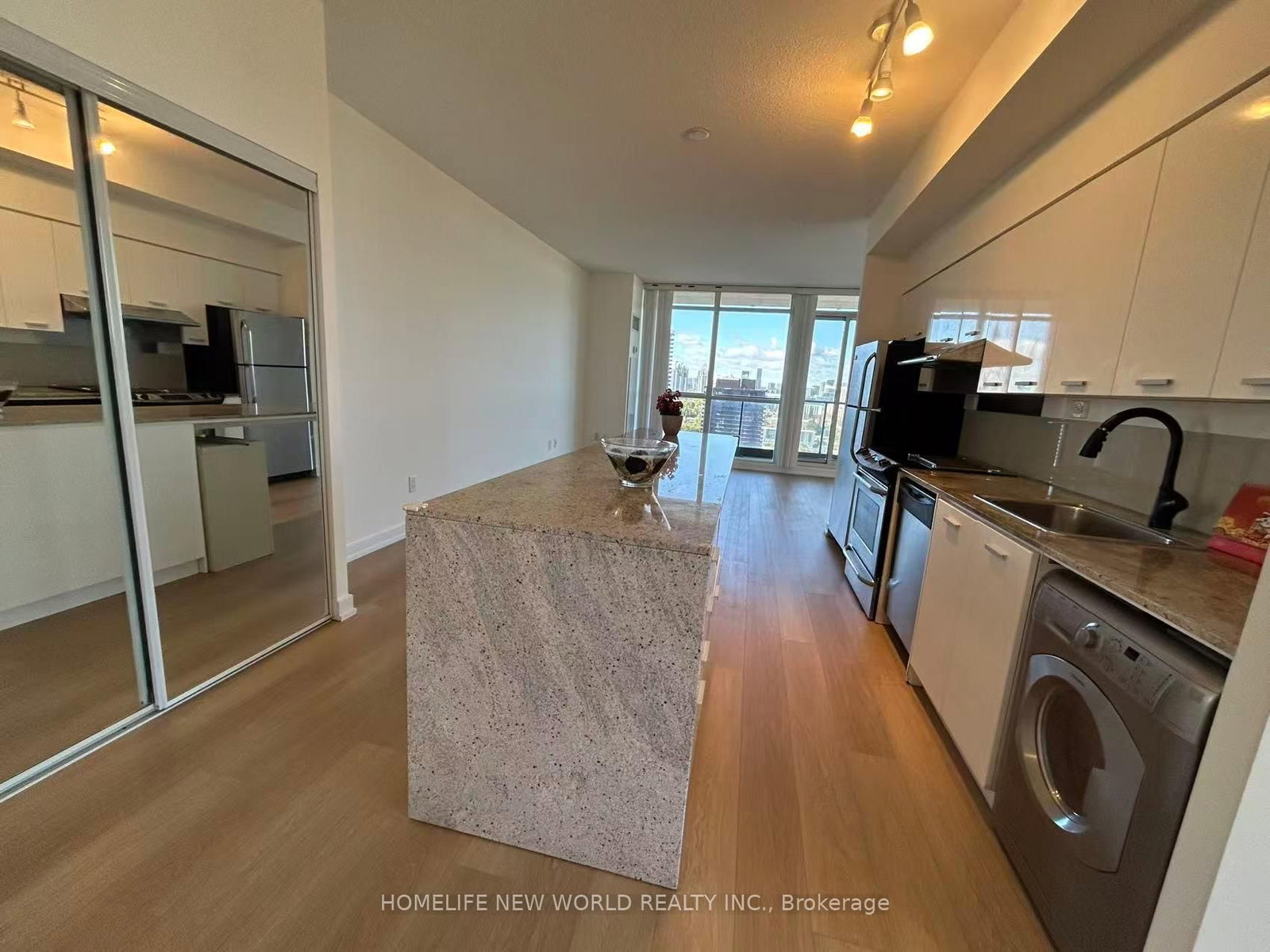 33 Singer Court • #3005 • Toronto, ON photo 7