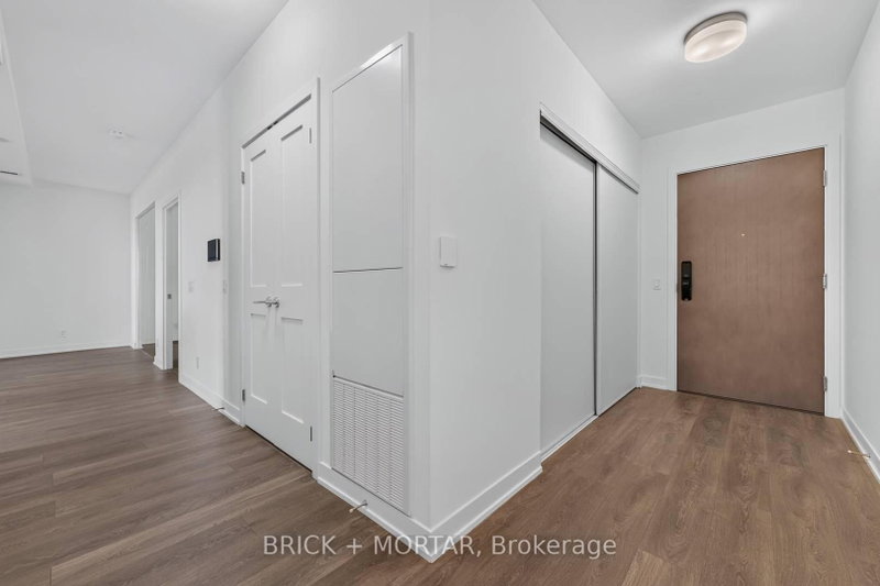 607 - 1 Hillsdale Avenue W