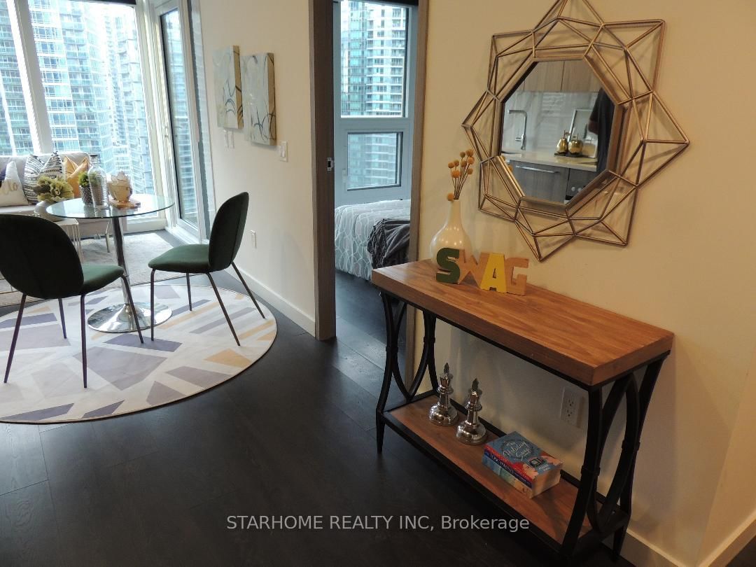 1 Concord Cityplace Way, Unit 2015