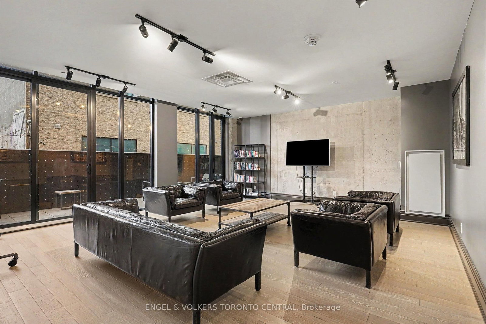 608 Richmond Street W • #PH7 • Toronto, ON photo 21