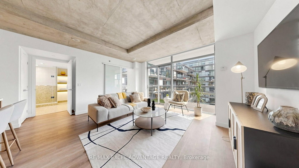 829 - 55 Stewart Street 4