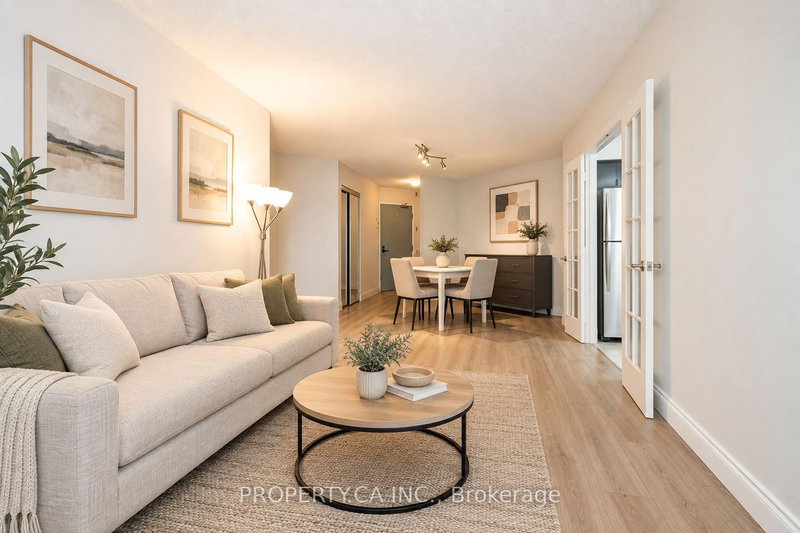 1001 - 25 Maitland Street W