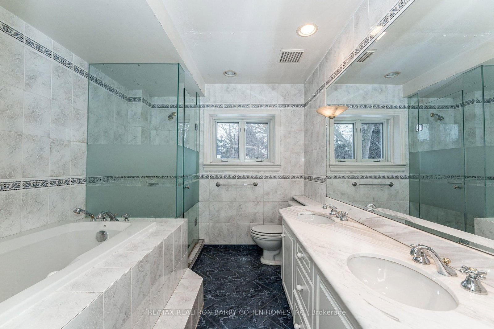 28 Dunvegan Rd, Toronto, view 28