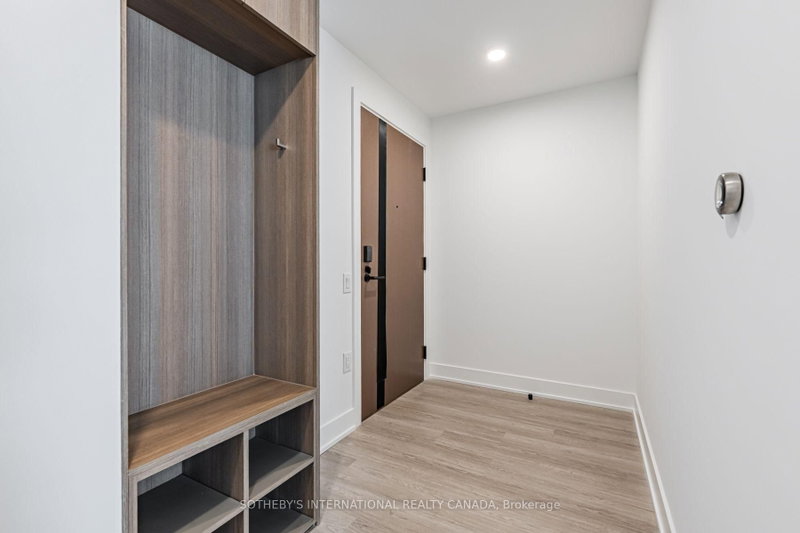 W2608 - 25 Dalhousie Street