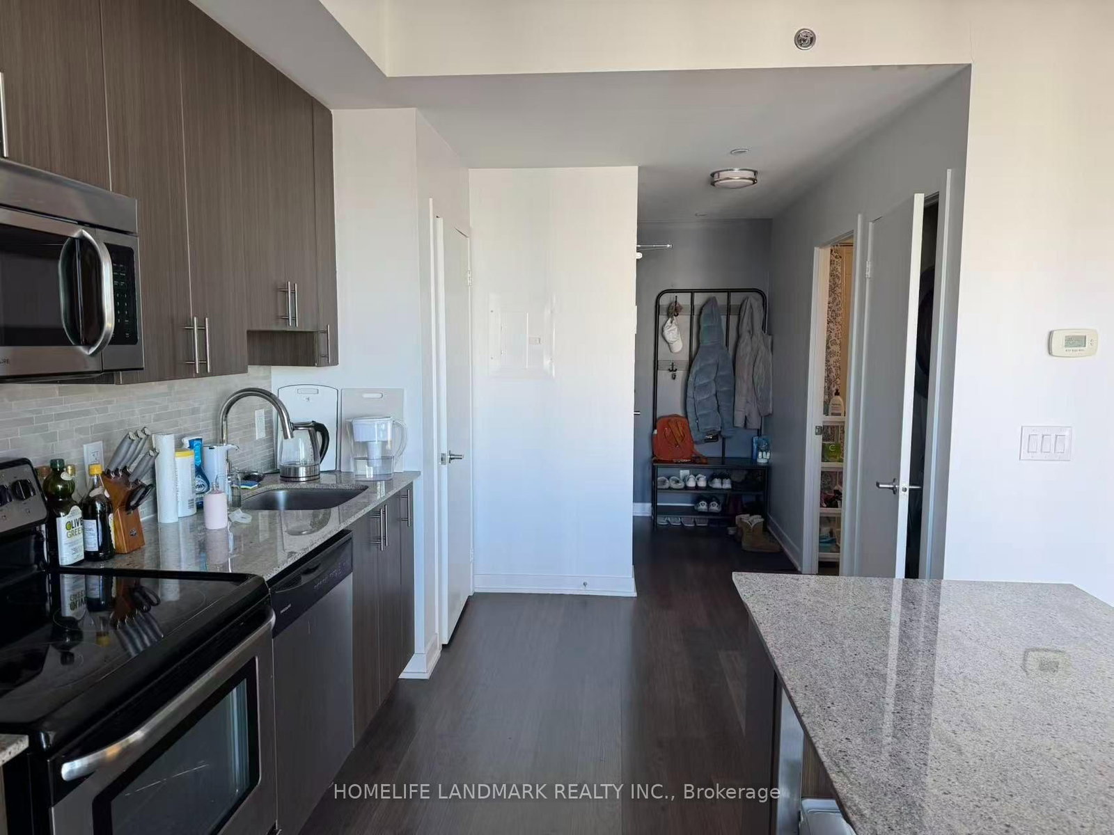 225 Sackville Street • #1901 • Toronto, ON photo 5