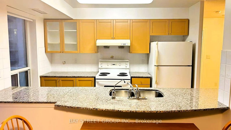 188 Doris Ave photo 5