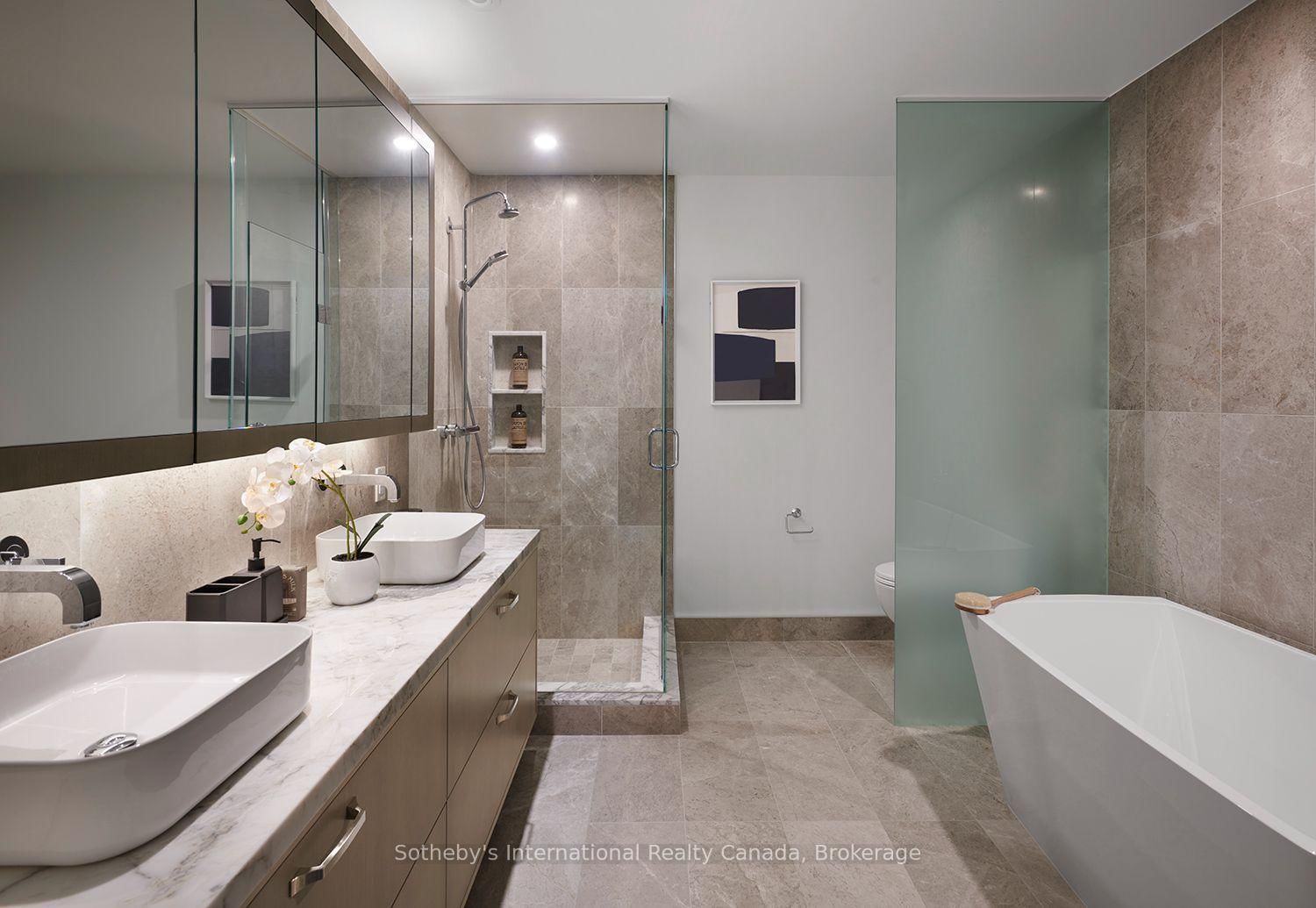 411 - 455 Wellington Street W, Toronto 4