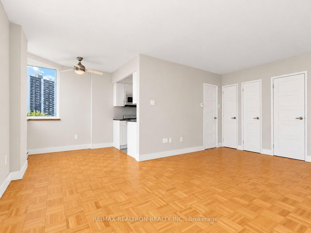 707 - 55 Isabella Street 2