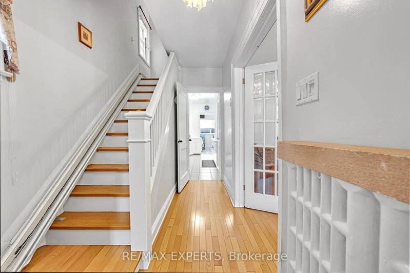 406 Lauder Ave photo 4