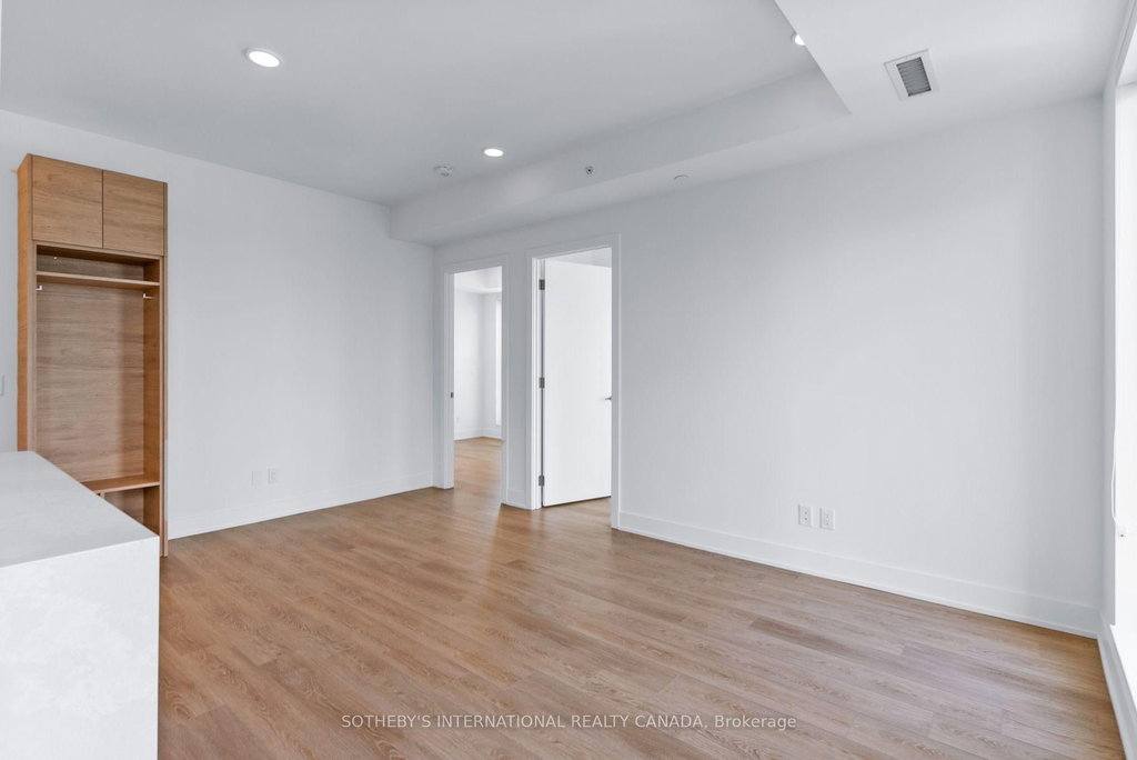 3605 - 200 Redpath Avenue 5