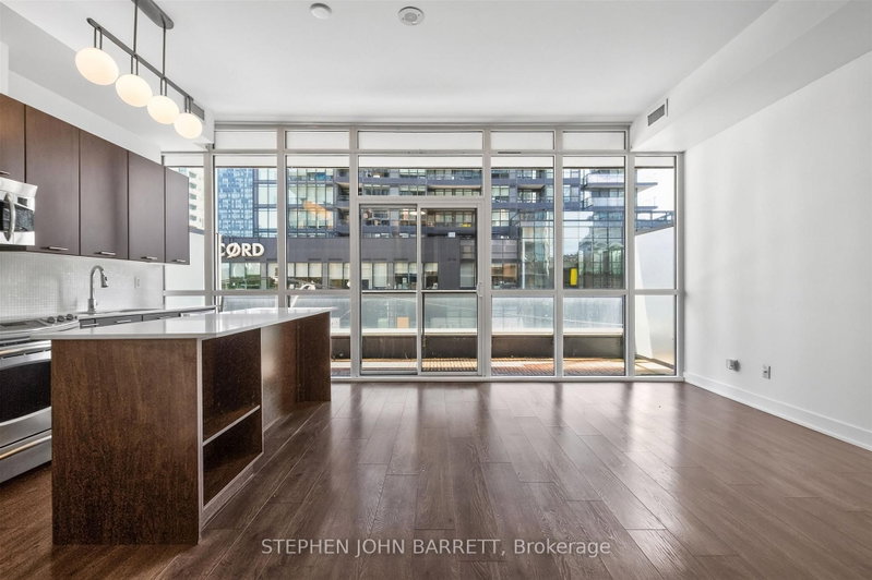 169 Fort York Blvd photo 5