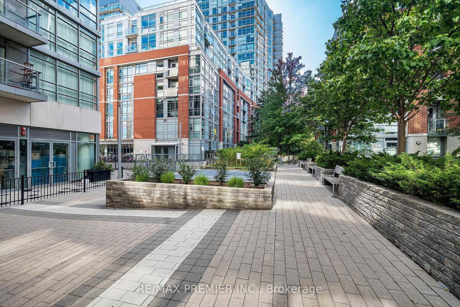 68 Abell Street • #808 • Toronto, ON photo 41
